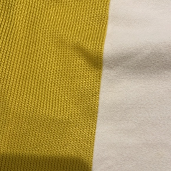 Zara sweater. Size S - Picture 3 of 3